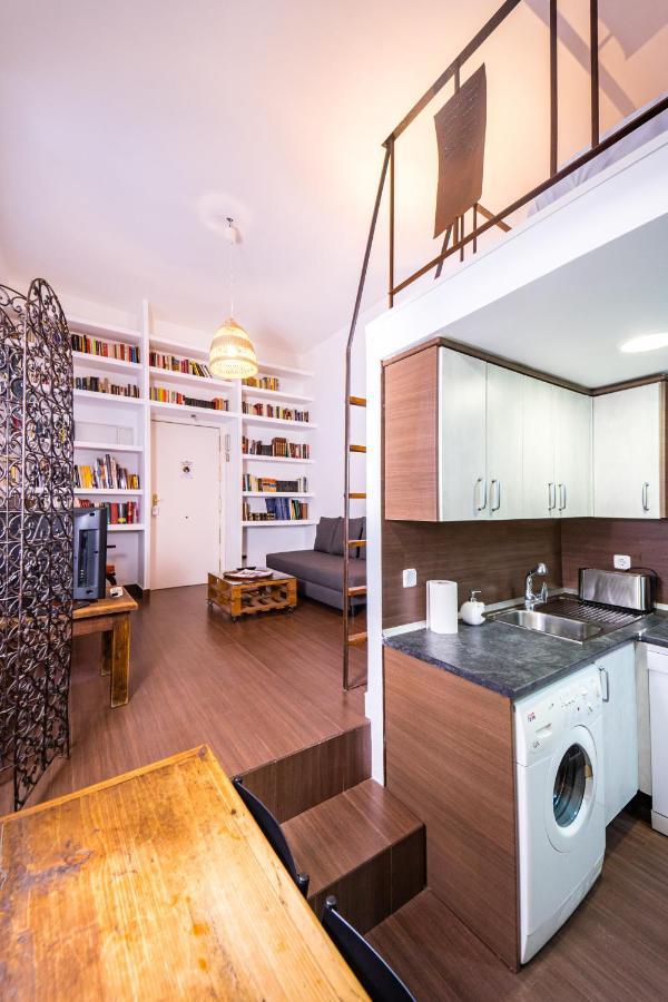 Singular Apartamento En Delicias By Bebalmy Madrid Exterior photo