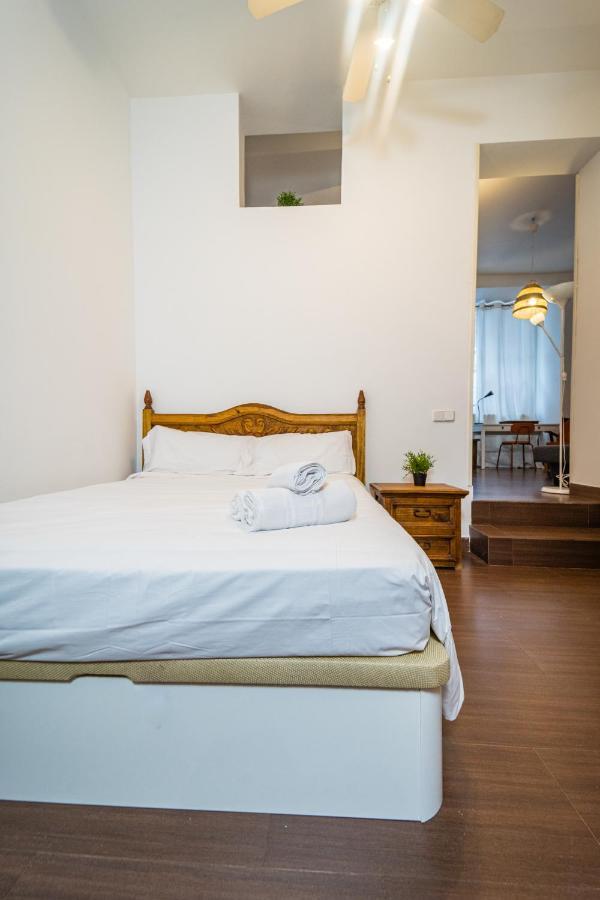 Singular Apartamento En Delicias By Bebalmy Madrid Exterior photo