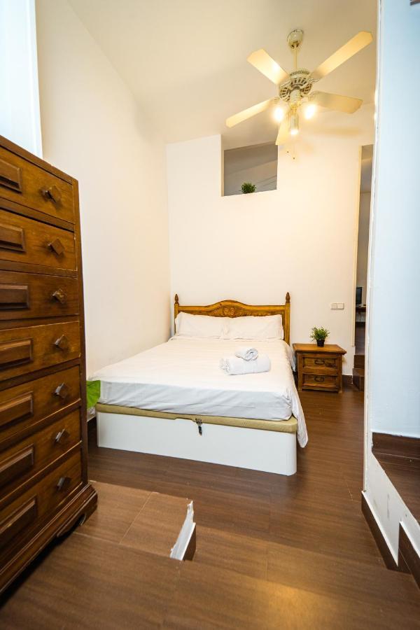 Singular Apartamento En Delicias By Bebalmy Madrid Exterior photo
