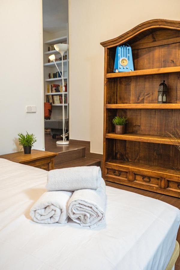 Singular Apartamento En Delicias By Bebalmy Madrid Exterior photo